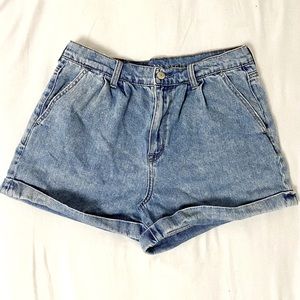 🌼American Eagle🌼Mom Shorts, High Waisted Denim